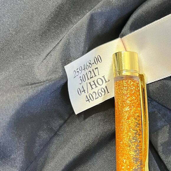 Banana Republic Wool Blend Black w/ Gray Pinstripe Short Pencil Skirt 10 - Picture 5 of 12